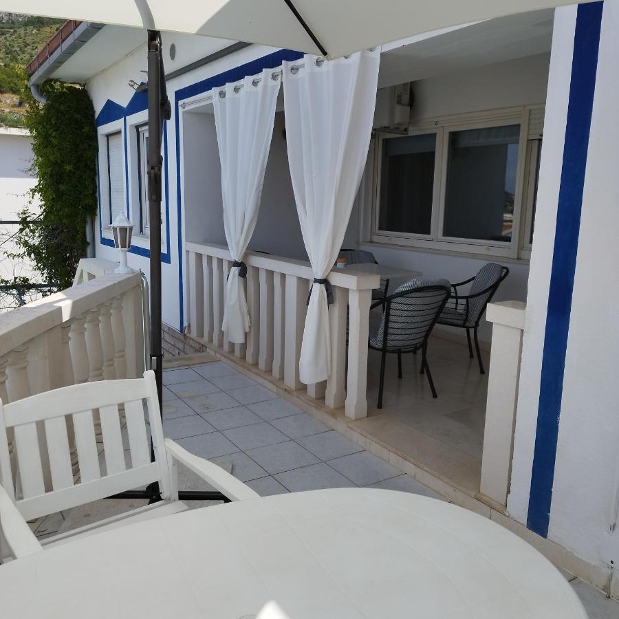 Villa Elit ดูกีรัท ภายนอก รูปภาพ